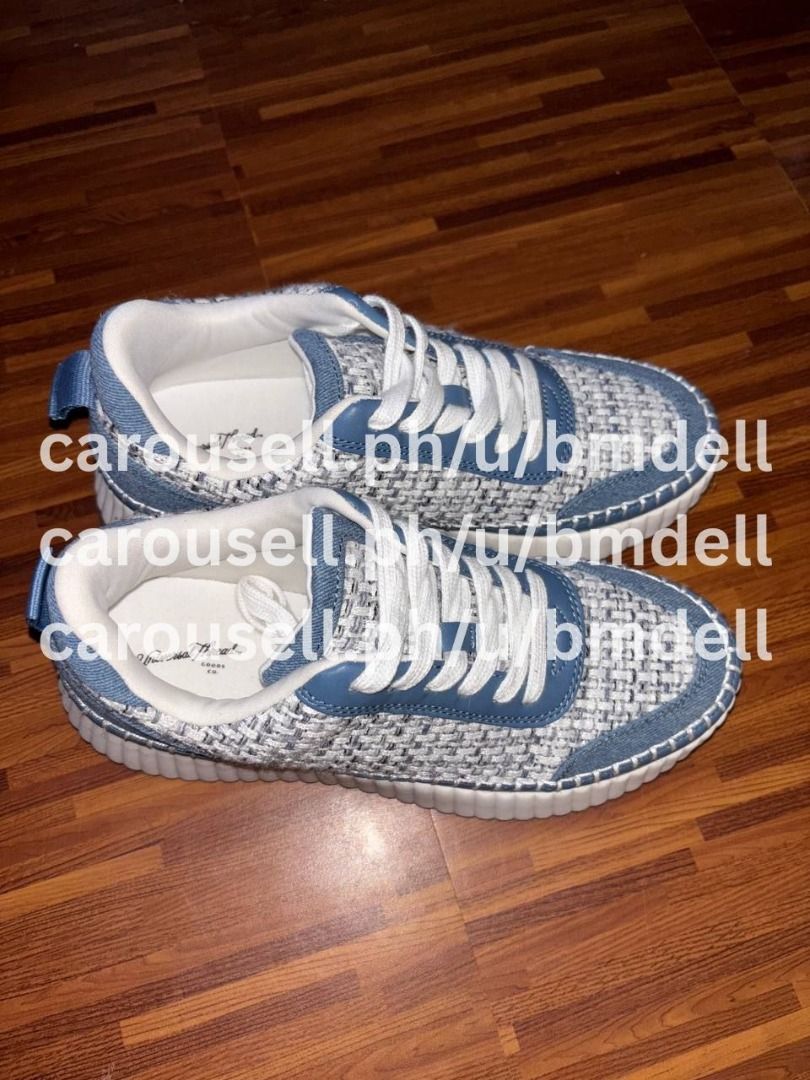 Universal Thread Persephone Sneakers (Blue) (Category: Sneakers) located in Cavite. Submitted by bmdell (Listing ID 1384557322, Image 1). Description: Authentic from US Memory Foam Insole Women size 8 / 24.7cm.