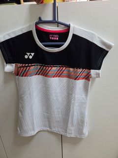 （分類：）位於 。 由 claudiapyc 提交（商品編號 1384430875，圖片 1）。簡介： 。
