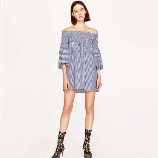 ZARA Striped Off Shoulder Dress (Category: Dresses) located in Taguig. Submitted by _nicsss (Listing ID 1384510347, Image 2). Description: M on tag but can fit to S-M (strechy).