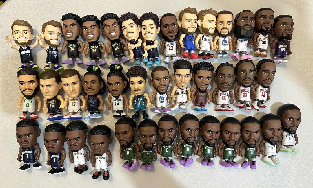 ZURU NBA BALLERS (Category: Action & Battle Toys) located in Santa Cruz. Submitted by jamezxcqwer (Listing ID 1384461431, Image 2). Description: for sale zuru nba ballers series 1 and 2 complete accessories.
