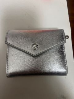 （分類：）位於 。 由 yeung0804 提交（商品編號 1389758943，圖片 1）。簡介： 。