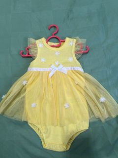 (Category: ) located in . Submitted by _flower.bloom21 (Listing ID 1389712970, Image 1). Description: .