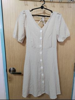 (Category: ) located in . Submitted by kitkithouse (Listing ID 1389847872, Image 1). Description: .