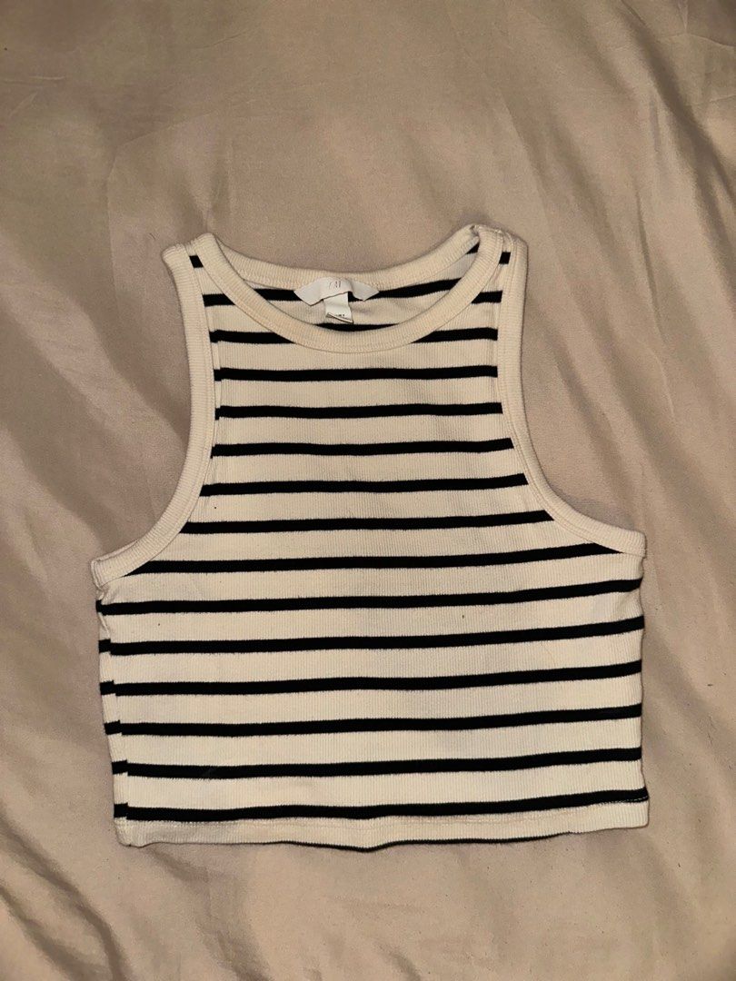 H&M Striped Tank Top Cream/Black (Category: Others Tops) located in Quezon City. Submitted by nekorobin21 (Listing ID 1389716536, Image 2). Description: H&M Striped Tank Top Cream/Black Casual Top Size: Small.