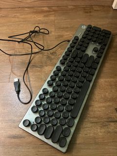 (Category: ) located in . Submitted by clone97s_computers (Listing ID 1389724601, Image 1). Description: .