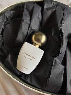 (Category: ) located in . Submitted by doverparfum (Listing ID 1389740336, Image 1). Description: .