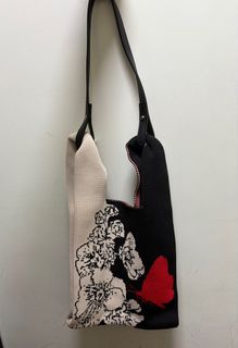 （分類：）位於 。 由 envir.secondhand 提交（商品編號 1389675319，圖片 1）。簡介： 。