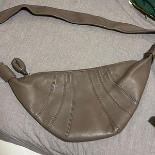 （分類：）位於 。 由 000334455 提交（商品編號 1389804194，圖片 1）。簡介： 。