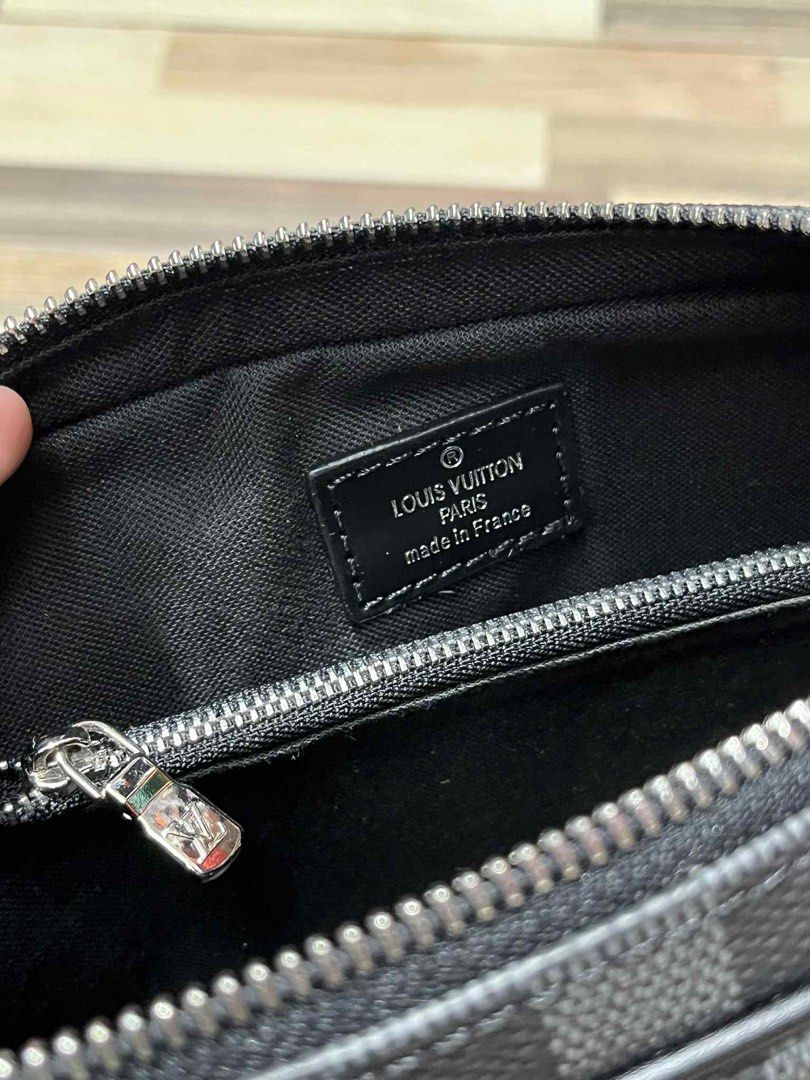 Louis Vuitton (Category: Luxury Bags & Wallets) located in Baguio. Submitted by jenbieabil78948 (Listing ID 1389724238, Image 3). Description: 🔥 Louis Vuitton (Coded) Condition: excellent Color Rate: 10 ❌ none.