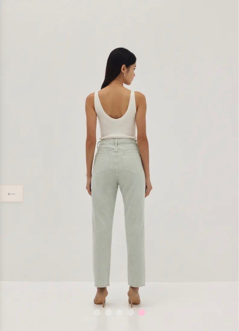 Love bonito, Tonie Denim (Category: Other Bottoms) located in Manila. Submitted by impulsiveshopper25 (Listing ID 1389811956, Image 1). Description: comes with original tag Never used Willow/S.