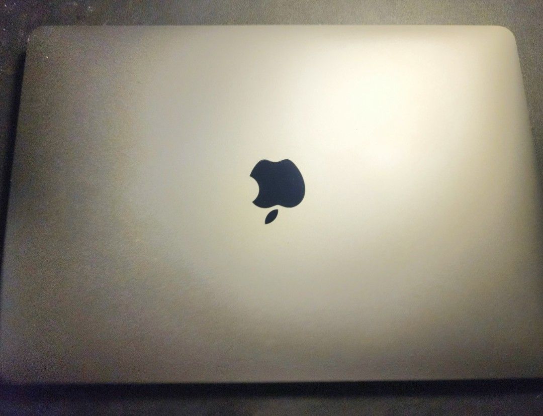 Macbook Air M1 2020 Space Gray (Category: Laptops & Notebooks) located in Quezon City. Submitted by sgfh_ph (Listing ID 1389773170, Image 3). Description: 💻Macbook Air M1 2020 unit and charger only plus freebies 🎉 (1) usb c hub type c adapter 4 ports (2)type c to hdtv 3-in-1 adapter ✔️Space Gray ✔️8GB RAM ✔️256 GB SS ✔️Battery Health 84% ✔️ CC 574 ✔️macOS Sequoia 15.6.1 ✔️98% smooth & presentable ✔️Excellent condition ✔️Very minimal chips due t