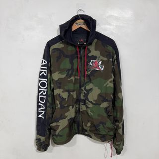 (Category: ) located in . Submitted by ubecthrift (Listing ID 1389800787, Image 1). Description: .