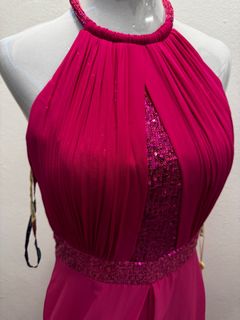 (Category: ) located in . Submitted by aunithrift (Listing ID 1389720496, Image 1). Description: .