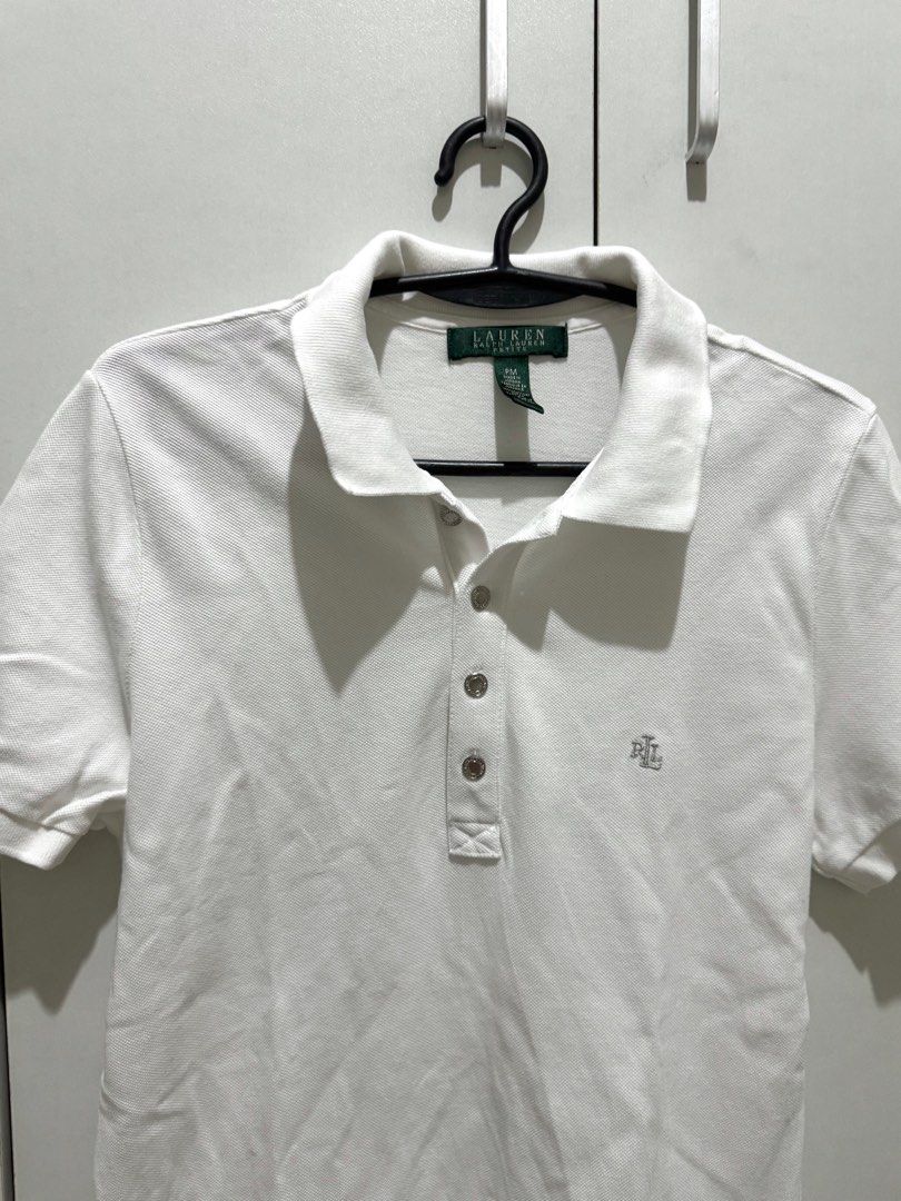 Ralph Lauren Polo shirt (Category: Blouses) located in Quezon City. Submitted by fideetamore (Listing ID 1389792517, Image 1). Description: •Lauren by Ralph Lauren •Dimensions: 16 (width) x 22 (length) •Can fit small to medium frames.