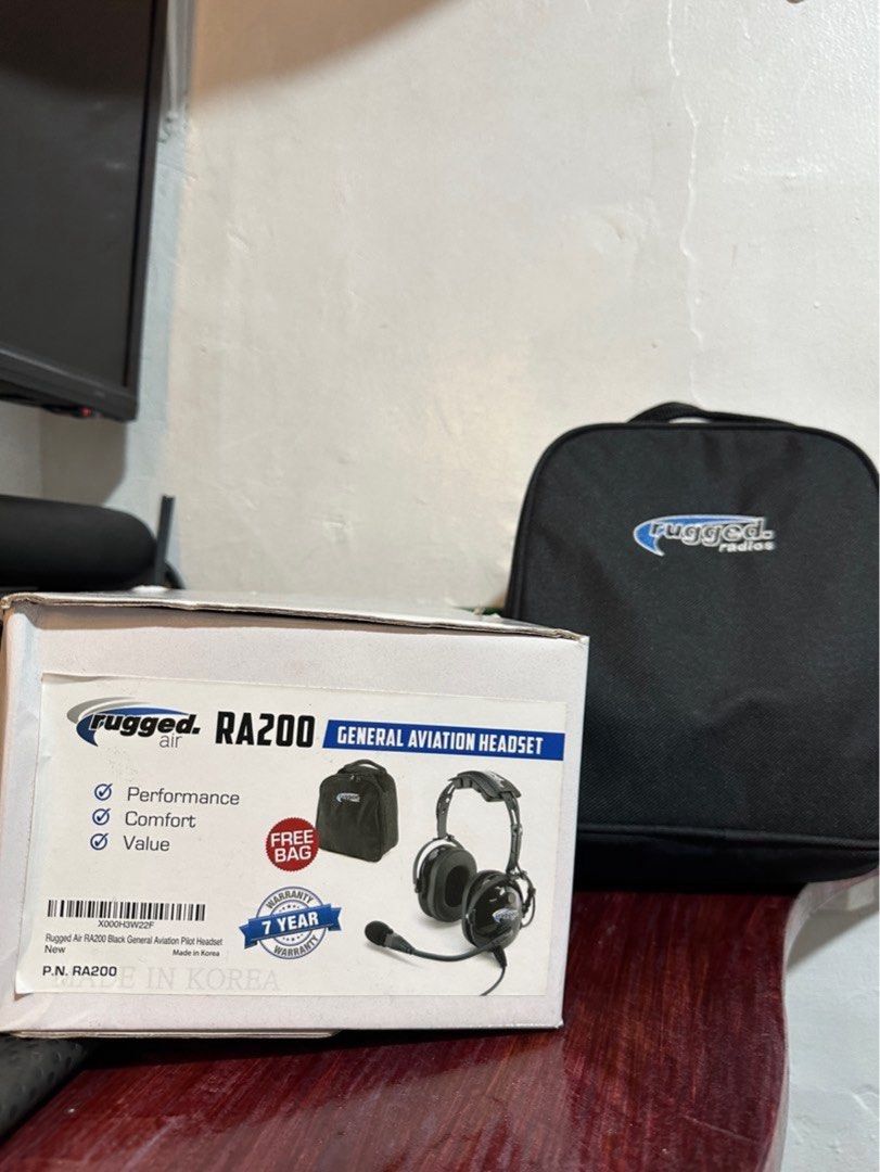 Rugged Air RA200 Aviation Headset (Category: Headphones & Headsets) located in Las Pinas. Submitted by gab.dv (Listing ID 1389796101, Image 1). Description: Rugged Air RA200 Aviation Headset Used for a few times only Complete with box and case Perfect for students flying Cessna .