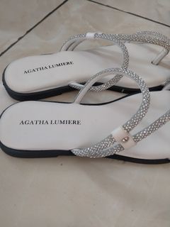 (Kategori: ) berada di . Dikirim oleh secondhandl (ID iklan 1389752802, Gambar 1). Deskripsi: .