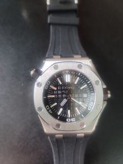 Seiko 黑色錶盤手錶64243935226242110