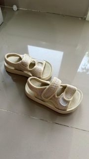 (Kategori: ) berada di . Dikirim oleh asipece (ID iklan 1389684247, Gambar 1). Deskripsi: .