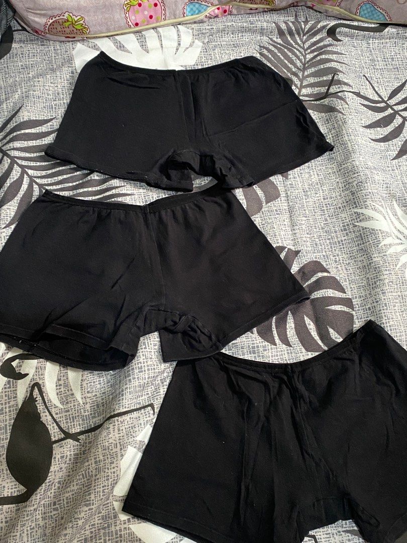 Small Inner Cycling Shorts (Category: Other Bottoms) located in Marilao. Submitted by dnncsd (Listing ID 1389734693, Image 1). Description: Take all (3) ₱50.