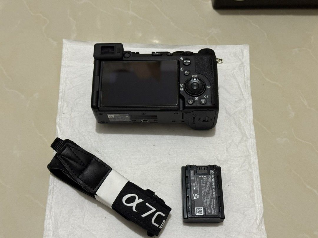 Sony a7cii and lens 28-60mm (Category: Cameras) located in Makati City. Submitted by mhtan007 (Listing ID 1389791337, Image 1). Description: A7cii w kit lens 28-60mm PH Warranty until August 2028 Brand new SRP - 149,999 Selling price - 115,000 Sold as set only pm is the key Slightly negotiable Inclusions - Camera body - lens 28-60mm f4-5.6 - box and manuals - Original battery (1x) - Original strap.