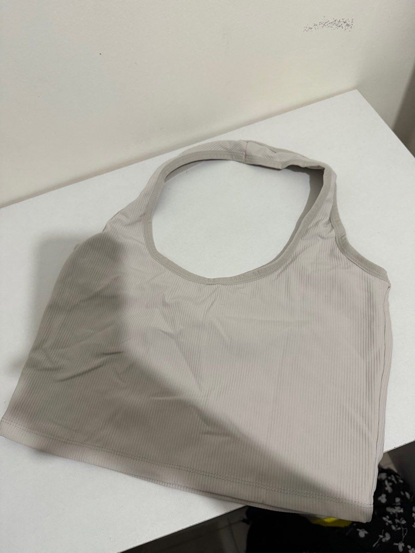 tapies halter top not lululemon (Category: Sleeveless) located in Manila. Submitted by 910pt (Listing ID 1389811461, Image 1). Description: used once .