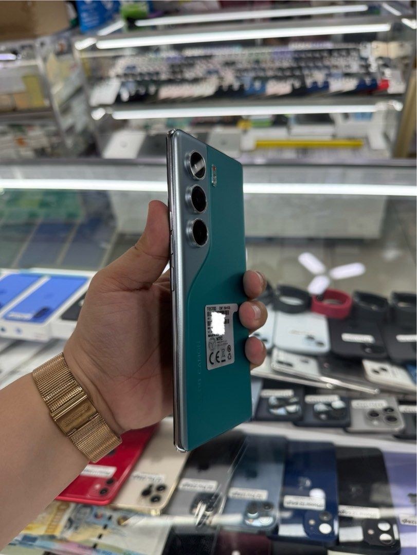 Tecno Camon 40 Pro 5g 256gb FU NTC (Category: Android Others) located in San Juan City. Submitted by keannagadgetph (Listing ID 1389693107, Image 2). Description: Available Units for today's POST! Tecno Camon 40 Pro / 256gb / FU / NTC - good condition - 95% Makinis - good battery - no issue / repair - Any colors available ~ Accepting SWAP / TRADE IN / INSTALLMENT / BINTA UNIT ~ CASH ON DELIVERY METRO MANILA / LBC PAYMENT FIRST ~ Store location GR