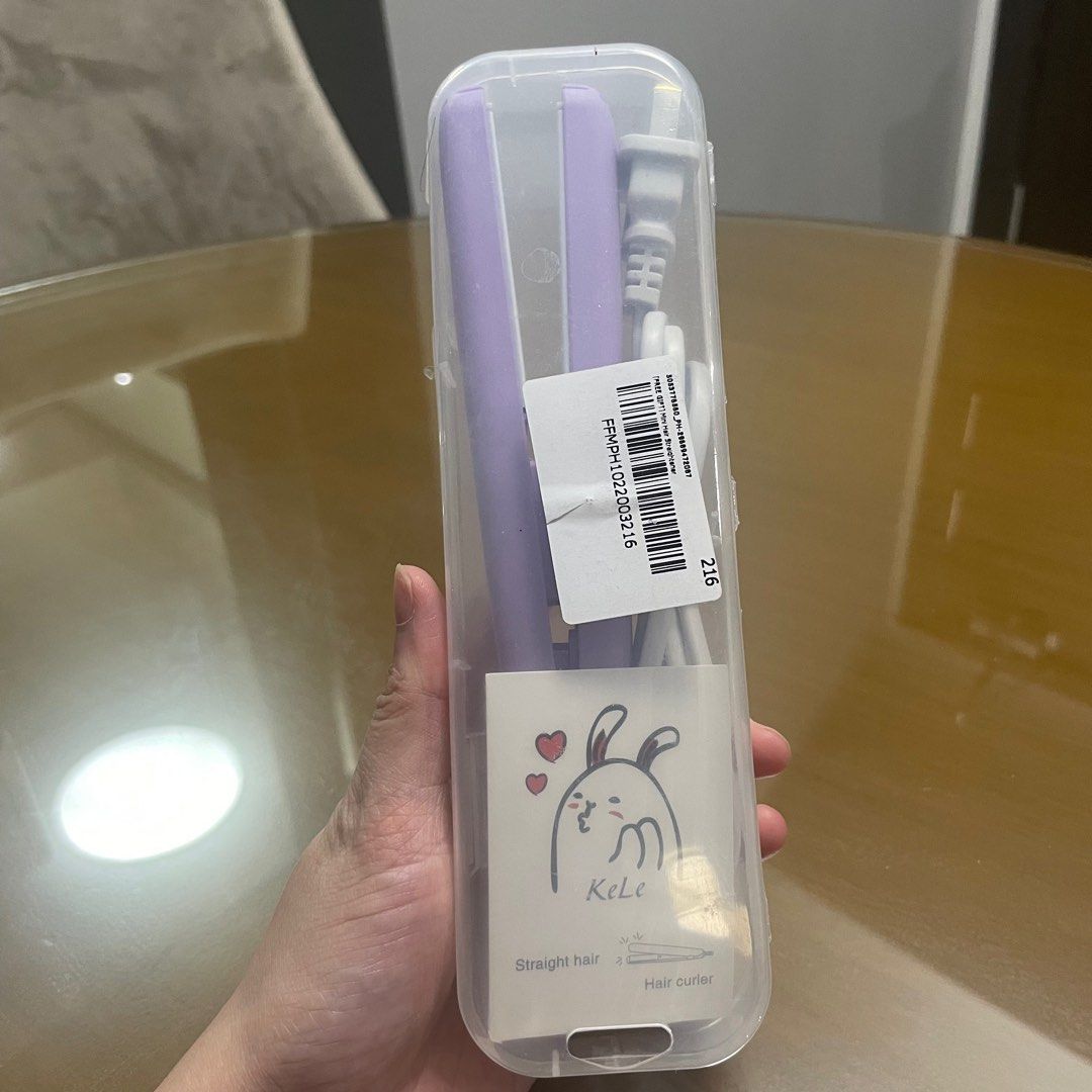 Tiny Hair Straightener (Category: Hair Accessories) located in Quezon City. Submitted by ldld8 (Listing ID 1389826611, Image 1). Description: .