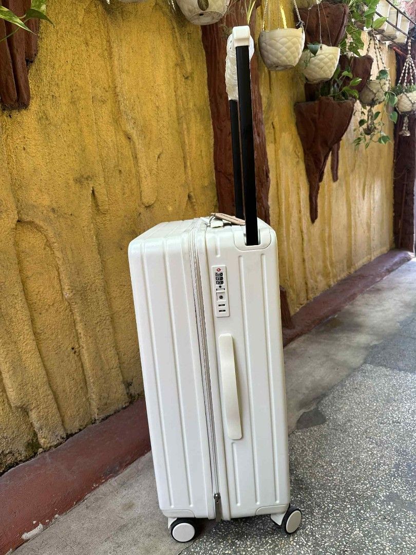 Travel Basic MEDIUM hard case luggage WHITE (Category: Luggage) located in Manila. Submitted by geastoystoreatbp (Listing ID 1389706578, Image 3). Description: onhand and ready to ship.
