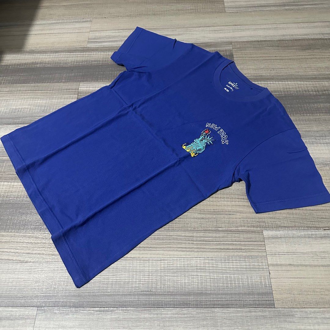 UNIQLO Keith Haring NY (Category: Tshirts & Polo Shirts ) located in Quezon City. Submitted by astroffside (Listing ID 1389788585, Image 2). Description: UNIQLO Keith Haring NY pin hole only | Used Size M 550 only DM if interested 📥.