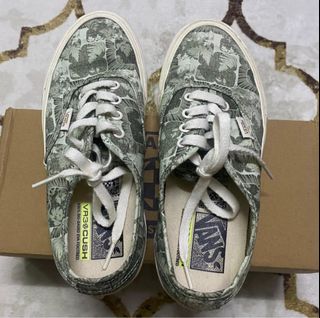 (Category: ) located in . Submitted by ribbonsells (Listing ID 1389725013, Image 1). Description: .