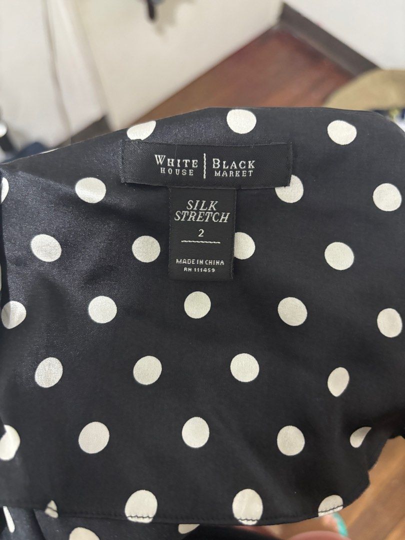 Women’s polka dots blouse (Category: Blouses) located in Mandaluyong City. Submitted by rmbrn (Listing ID 1389745992, Image 3). Description: .