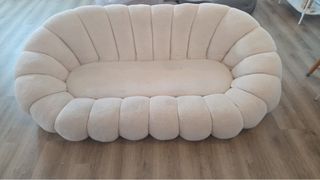 (Category: ) located in . Submitted by Shoptilldrop00 (Listing ID 1389863021, Image 1). Description: .