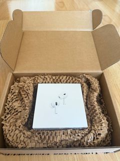 （分類：）位於 。 由 lianneyau 提交（商品編號 1389866574，圖片 1）。簡介： 。