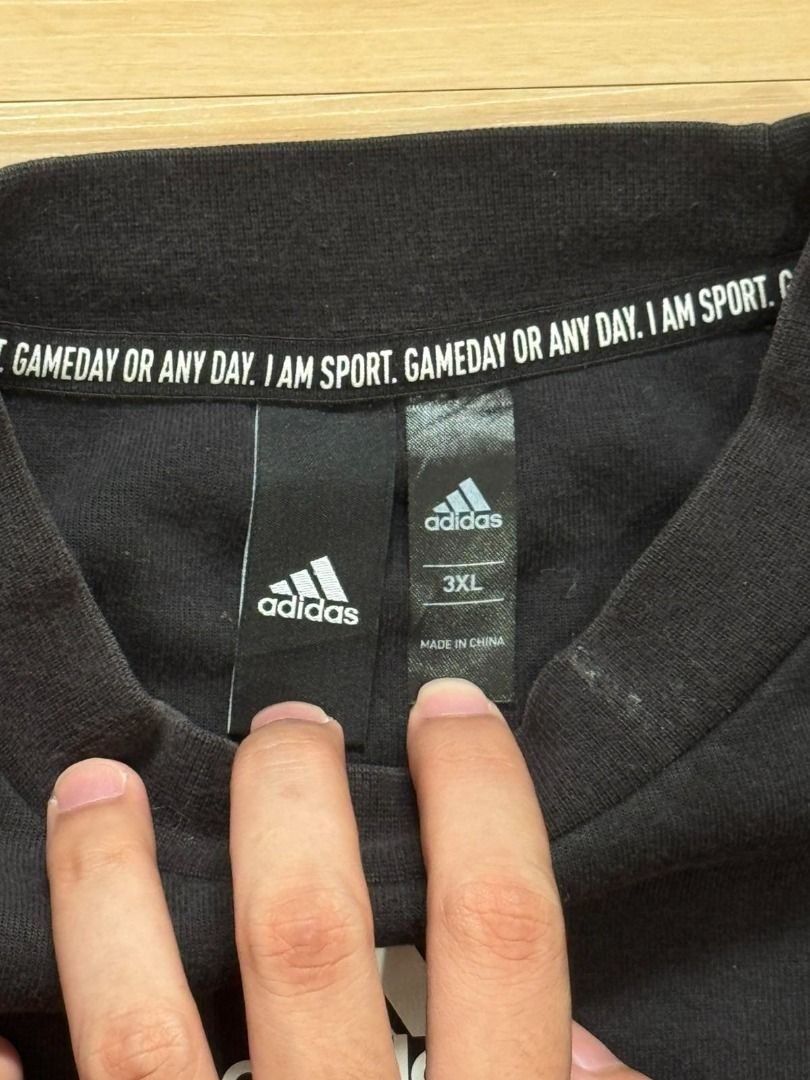 Adidas pullover (Category: Hoodies) located in Cavite. Submitted by wydecollection (Listing ID 1390028906, Image 2). Description: 23x27 Medium to large 8/10 overall condition Issue sa picture.