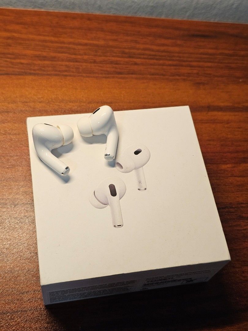 Apple AirPods Pro (2nd Generation) USB-C63612113302403113