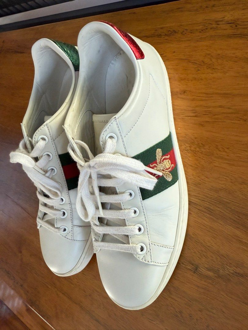 Authentic Gucci Sneakers (Category: Sneakers) located in Mandaue City. Submitted by ddanaone (Listing ID 1389933233, Image 2). Description: Size: 38 RFS: Does not fit anymore.