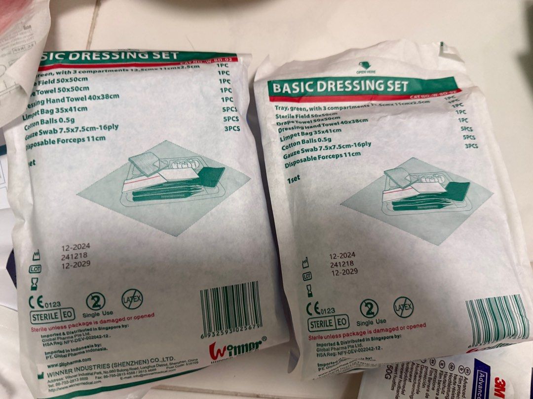 Basic Dressing Set - Sterile (Category: Medical Supplies & Tools) located in Singapore. Submitted by lizzykobo (Listing ID 1389915685, Image 1). Description: .