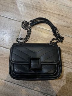 （分類：）位於 。 由 heldnloved 提交（商品編號 1389873254，圖片 1）。簡介： 。