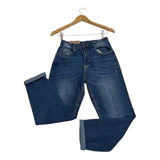 (Category: ) located in . Submitted by aaamoreapparel (Listing ID 1389907327, Image 1). Description: .