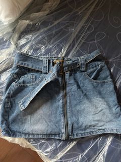 (Category: ) located in . Submitted by rocycle (Listing ID 1389898305, Image 1). Description: .