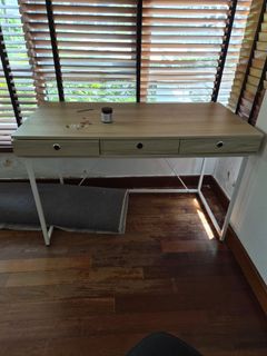 (Category: ) located in . Submitted by mrsna (Listing ID 1389868187, Image 1). Description: .