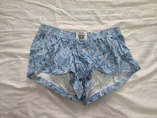 (Category: ) located in . Submitted by whitehotforever99 (Listing ID 1389982994, Image 1). Description: .