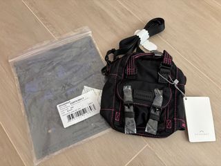 （分類：）位於 。 由 wtf2202 提交（商品編號 1389889993，圖片 1）。簡介： 。