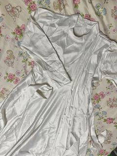 (Category: ) located in . Submitted by ashamer.preloved (Listing ID 1390021500, Image 1). Description: .