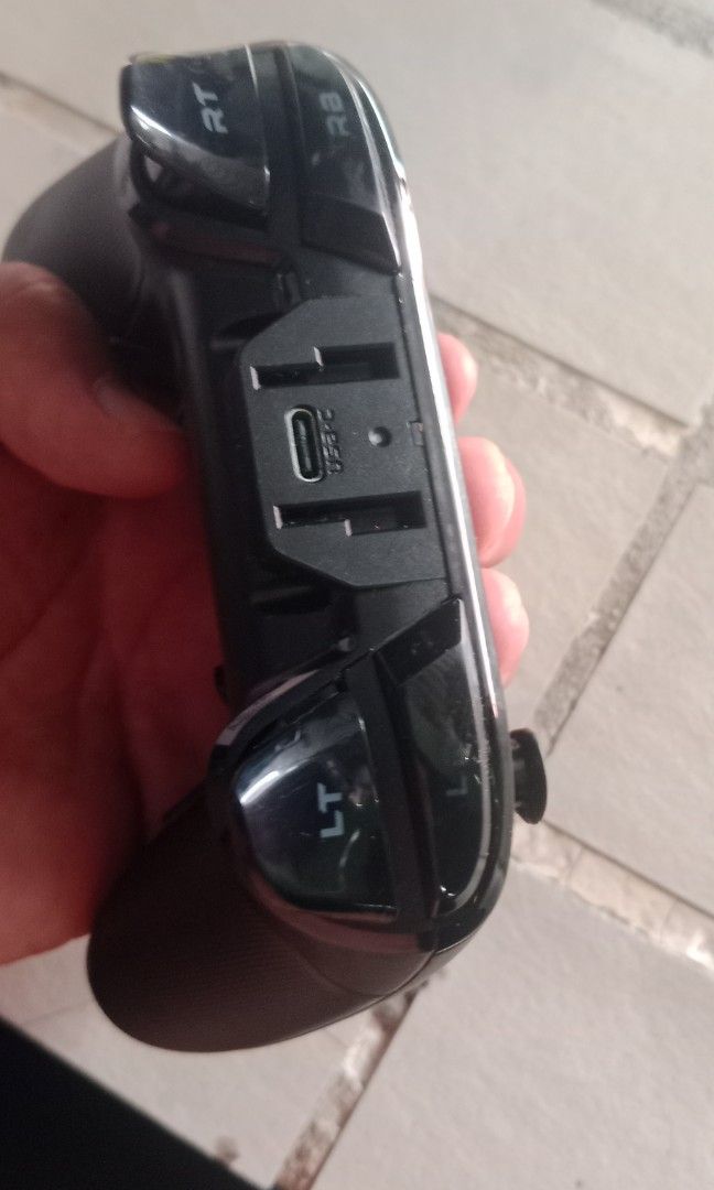 Easy smx wireless controller (Category: Nintendo) located in Manila. Submitted by carlitoboh66625 (Listing ID 1389864779, Image 3). Description: easy smx wireless controller all details declare working price 400.
