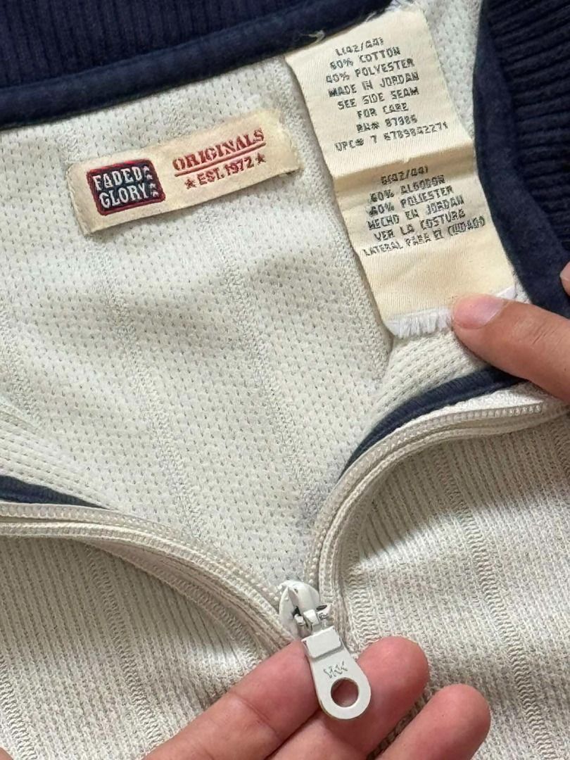 Faded Glory Qzip (Category: Tshirts & Polo Shirts ) located in Cavite. Submitted by wydecollection (Listing ID 1390029393, Image 2). Description: Need wash lang to, preloved ko 24x28 XL .