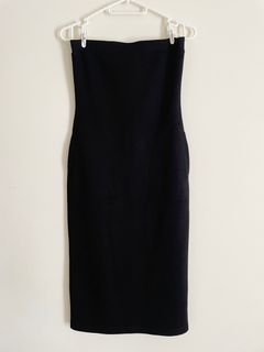 (Category: ) located in . Submitted by prettyclosetsale (Listing ID 1390031324, Image 1). Description: .