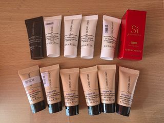 Giorgio Armani 粉底液及香水 sample64194529655938110