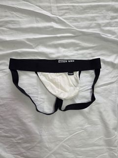 (Category: ) located in . Submitted by whitehotforever99 (Listing ID 1389982697, Image 1). Description: .