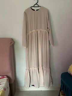 (Category: ) located in . Submitted by nabilarsn (Listing ID 1389869586, Image 1). Description: .